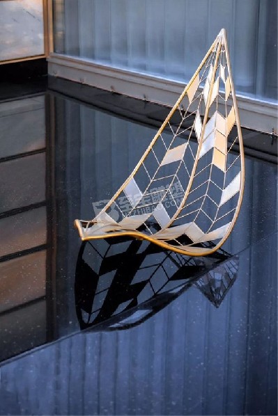 售楼部室内创意叶子不锈钢雕塑