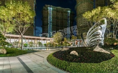 小区花园创意镜面蝴蝶不锈钢雕塑定制